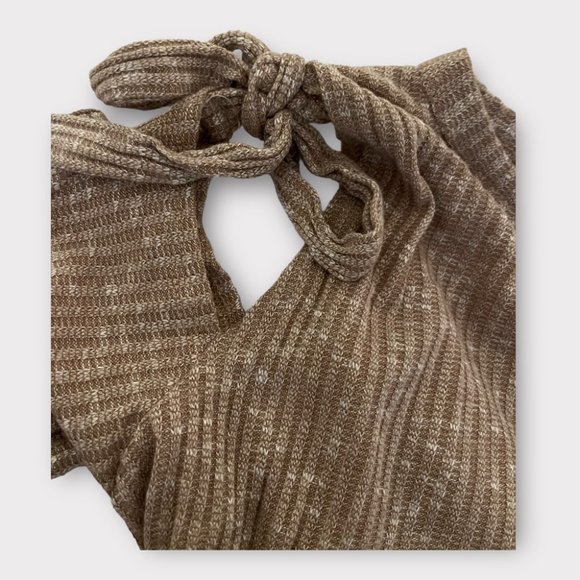 New. Tan Promesa Long Sleeve Top with Shoulder Ties - Picture 4 of 5